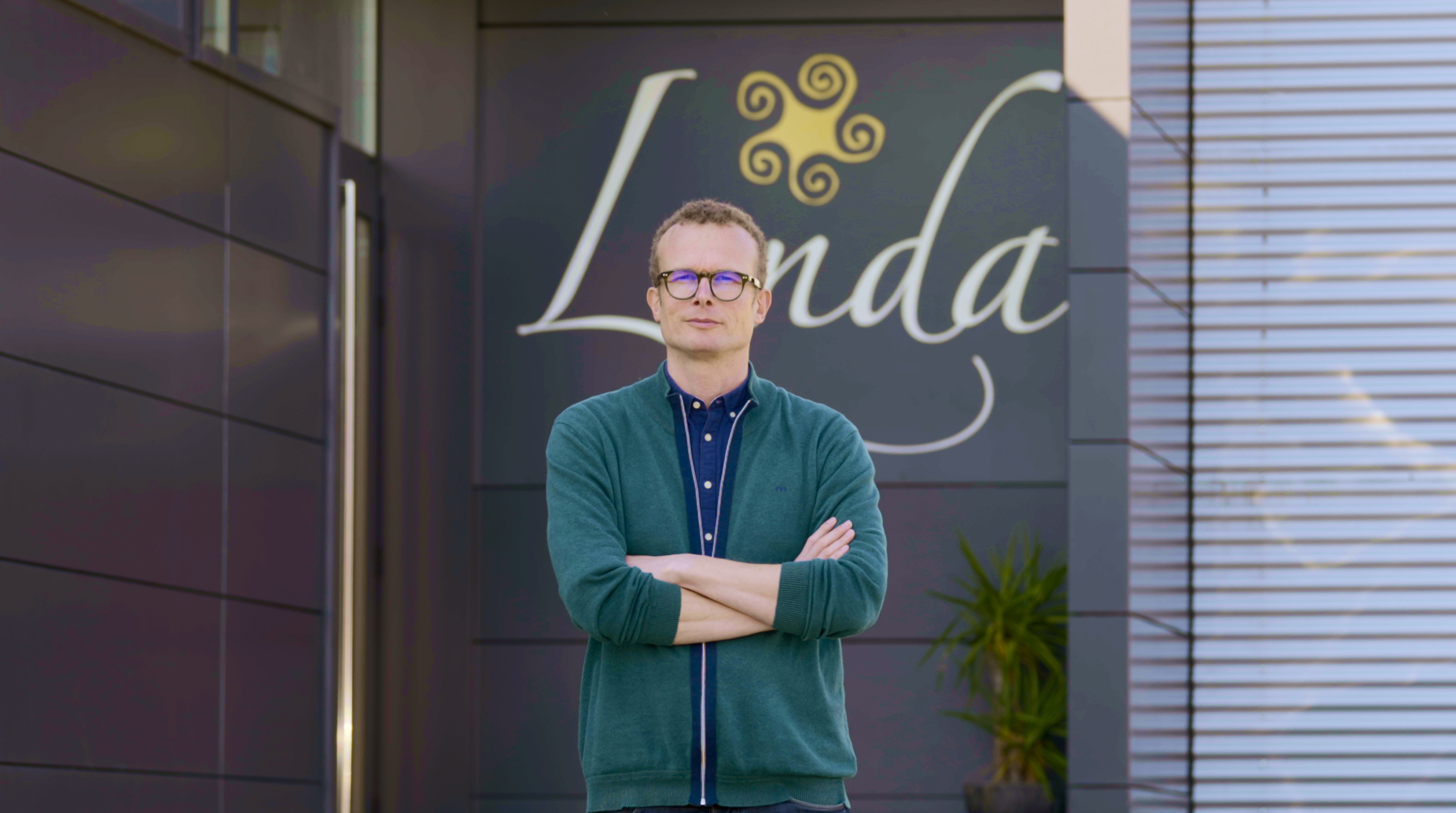 Foto testimonial blanco y negro José Luis Lenda