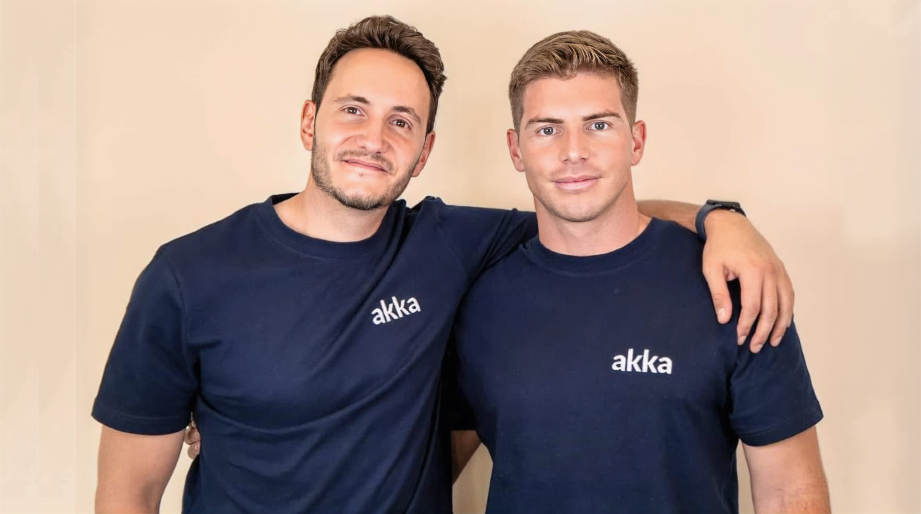 WEB Photo Cards Bento Headline Akka