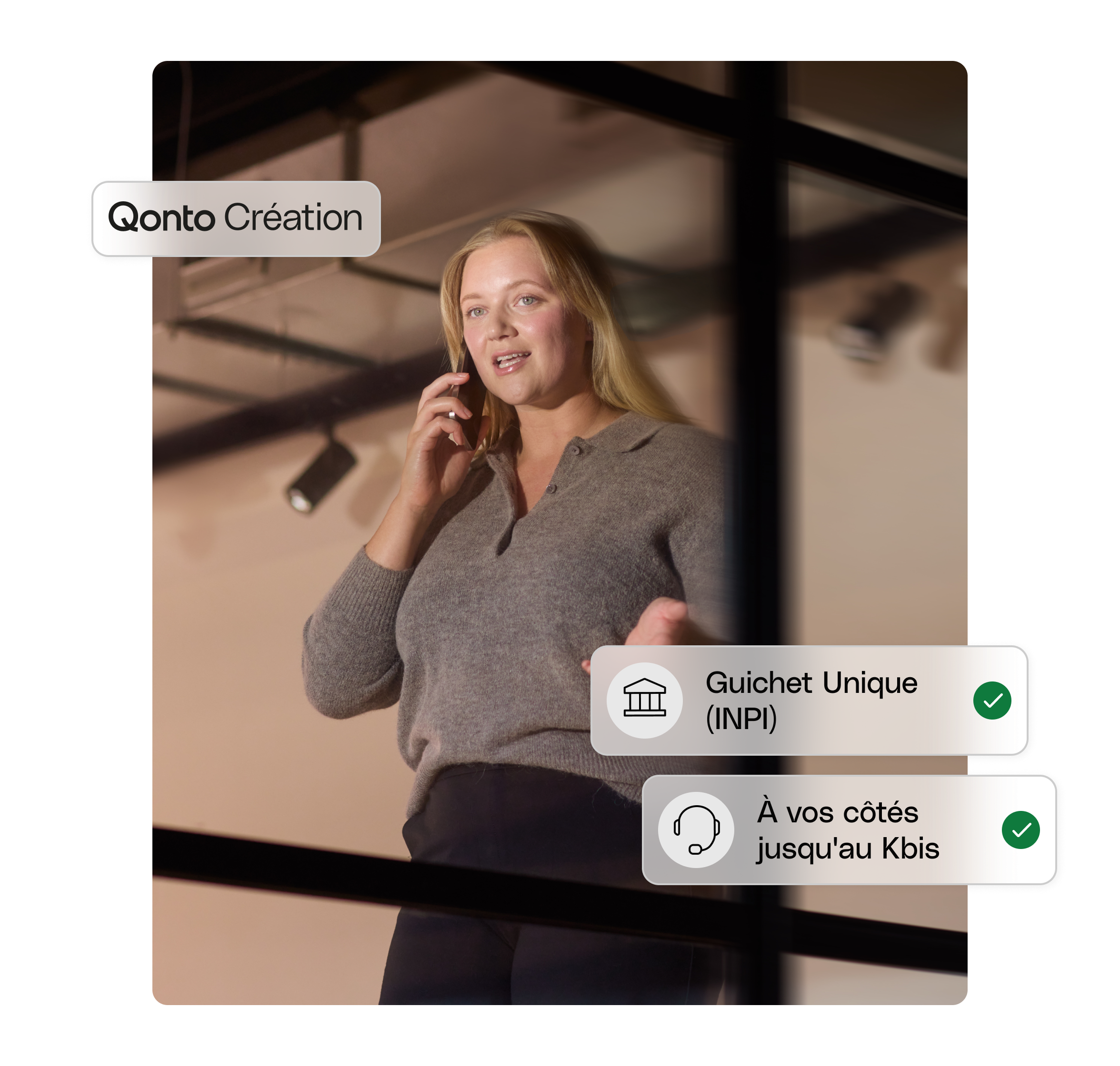 Interface utilisateur Web Photo Hero Topic Highlight Bento Woman Talking Mobile SCI E01