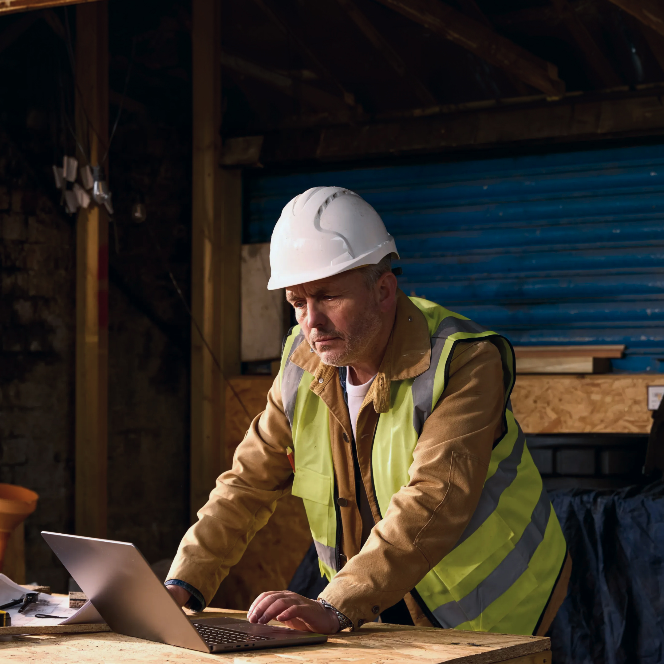 WEB BrandPhoto Hero TopicHighlight Bento Headline Cards Tiles Medium Business WbRvmp