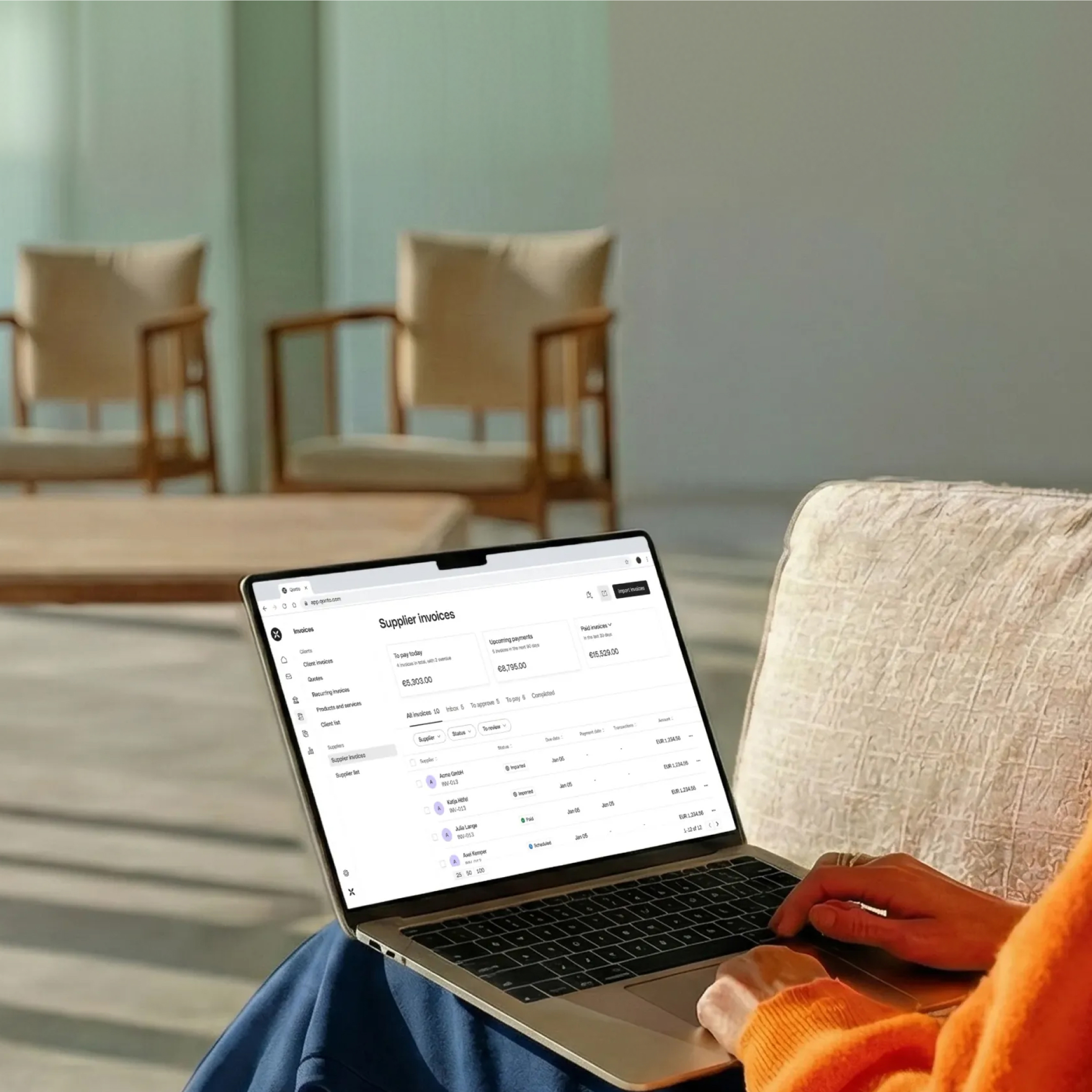 WEB   BrandMockup  Hero TopicHighlight Bento Headline Cards Tiles BM01 Supplier invoice WbRvmp