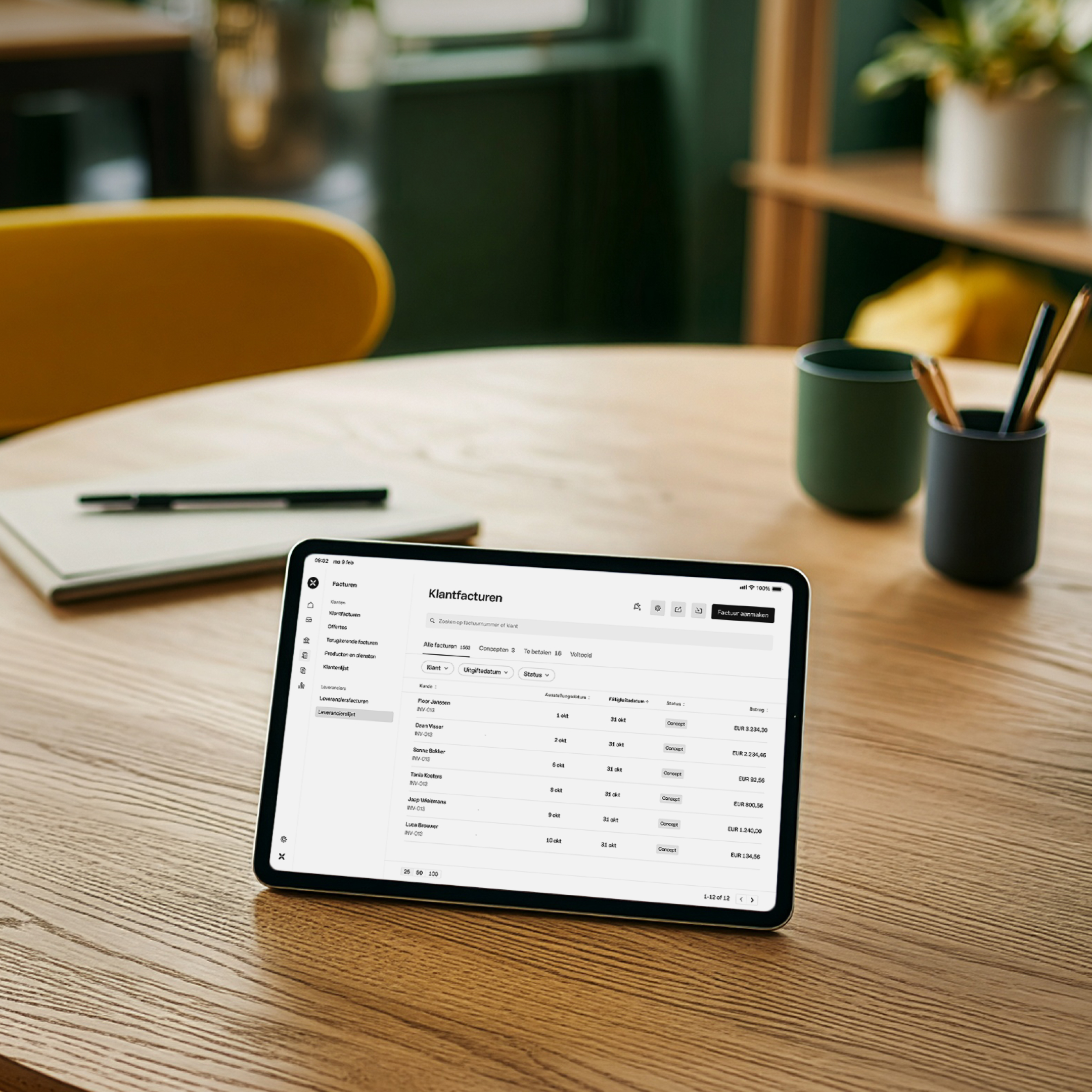 WEB NL NLBE BrandMockup  Hero TopicHighlight Bento Headline Cards Tiles BM04 Client Invoicing WbRvmp