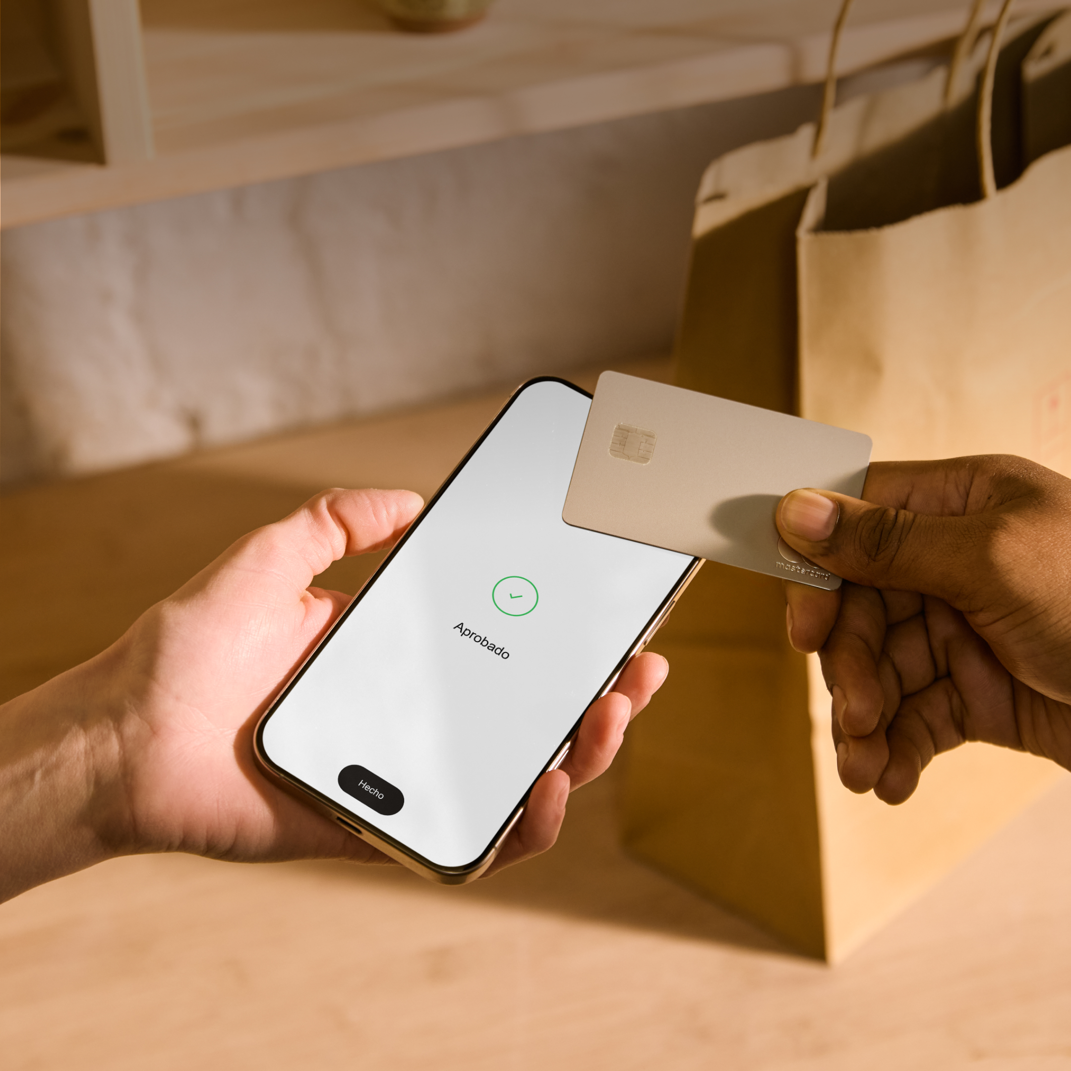 WEB BrandMockup Hero TopicHighlight Bento Headline Cards Tiles TapToPay WbRvmp