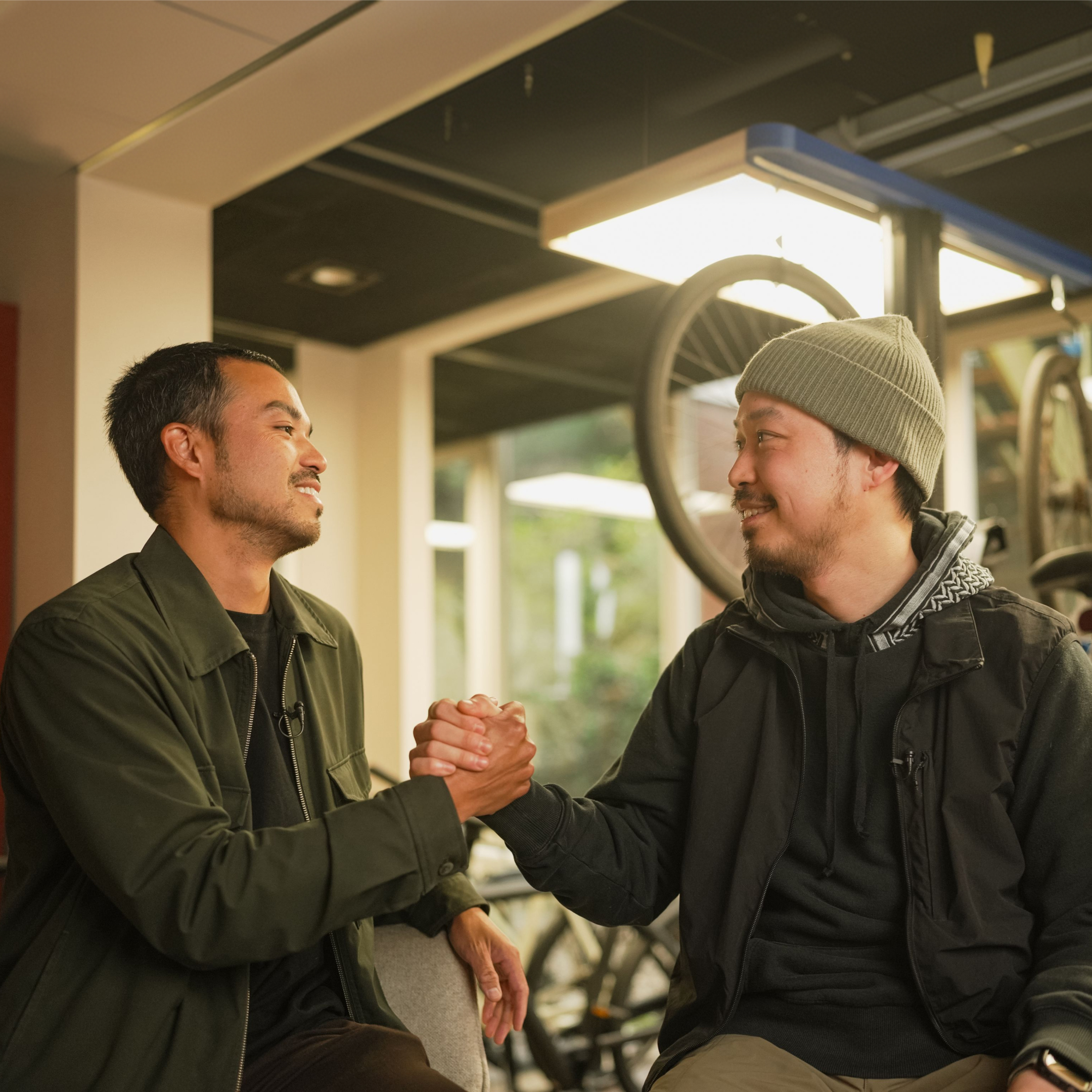 WEB Photo  Hero TopicHiglight Bento Cards Headline Riders Hub Founders 1