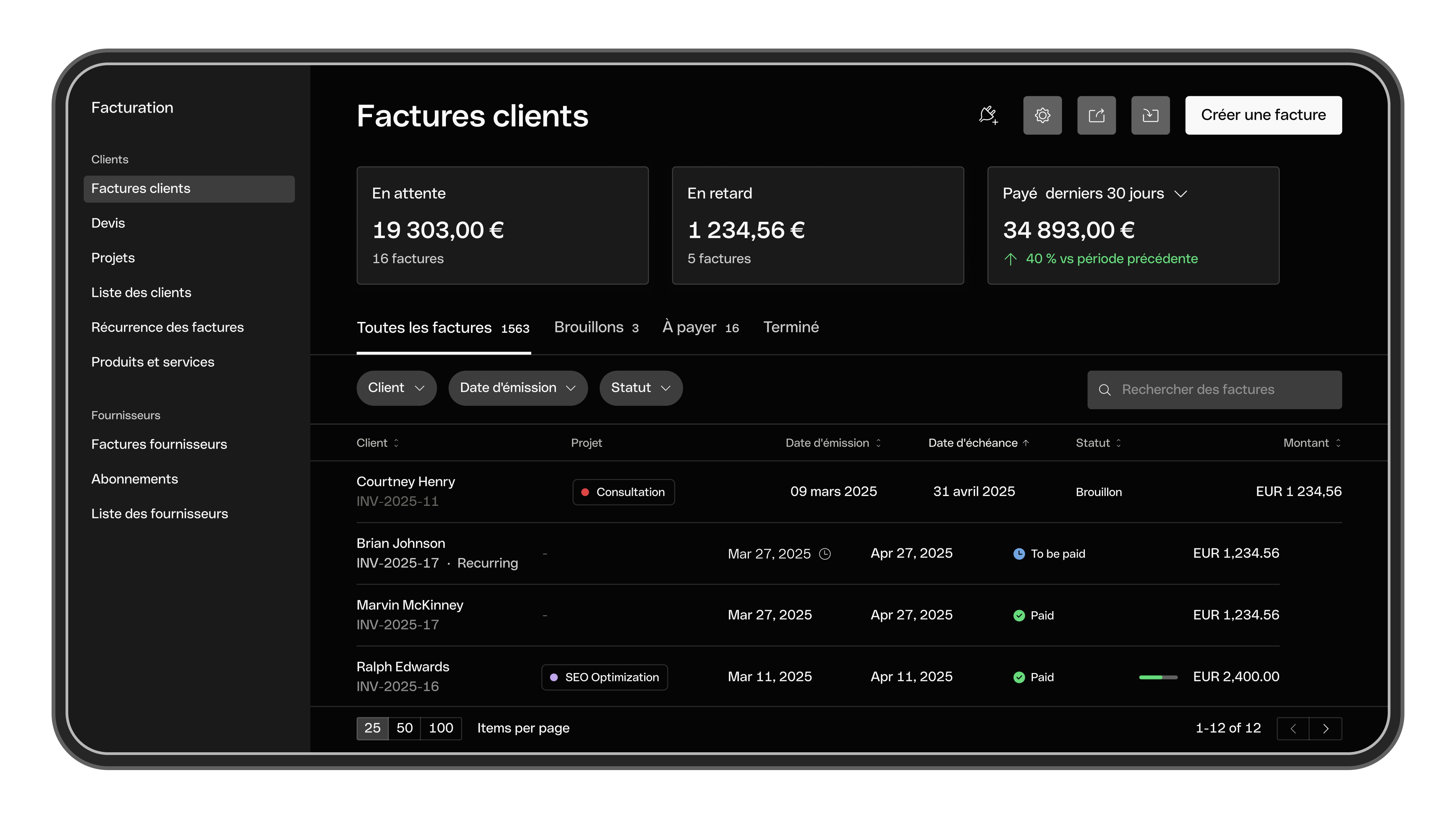 Liste des factures clients (mode sombre)